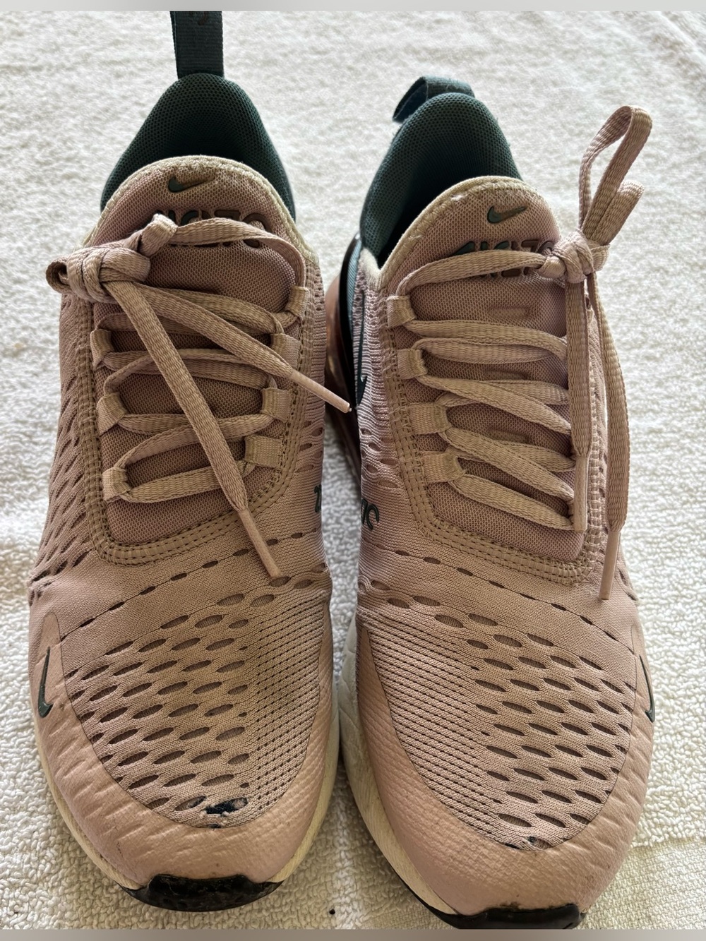 Nike Women's Air Max 270